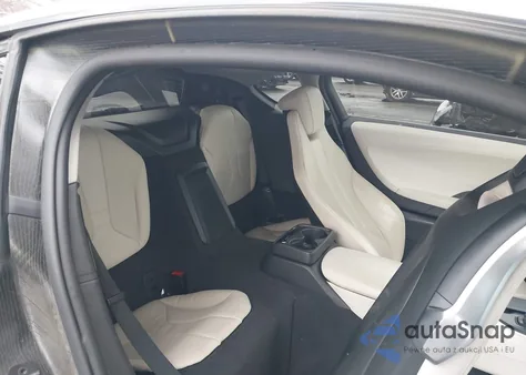 2016 BMW I8 из США, поврежденный, VIN WBY2Z2C5XGV675674